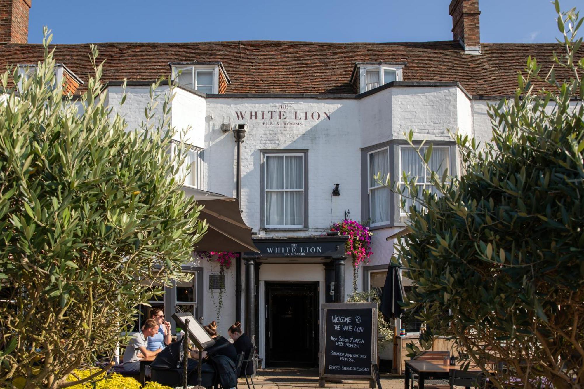 The White Lion Hotel Tenterden Eksteriør billede